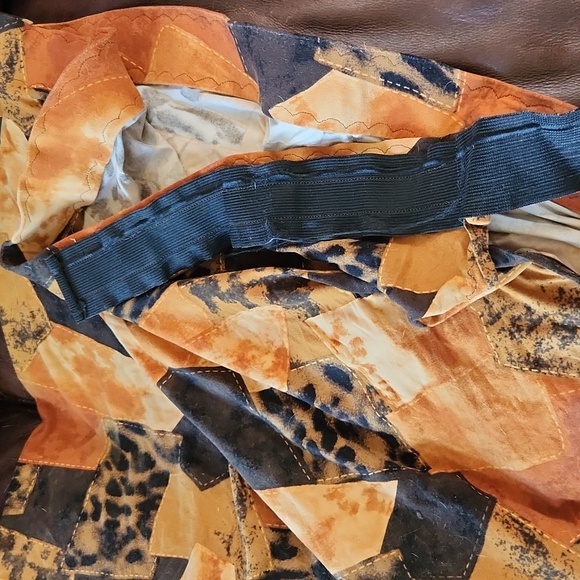 Sleezy Neck Cover Hood For Horses - Picture 3 of 3